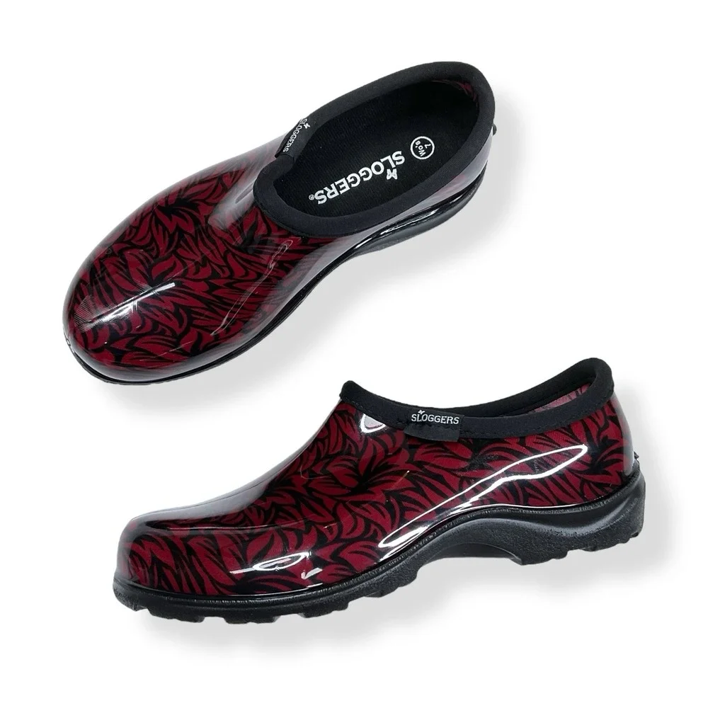 Sloggers Clogs Women Size 7 Waterproof Shoe Garden Black Red Print Slip-On